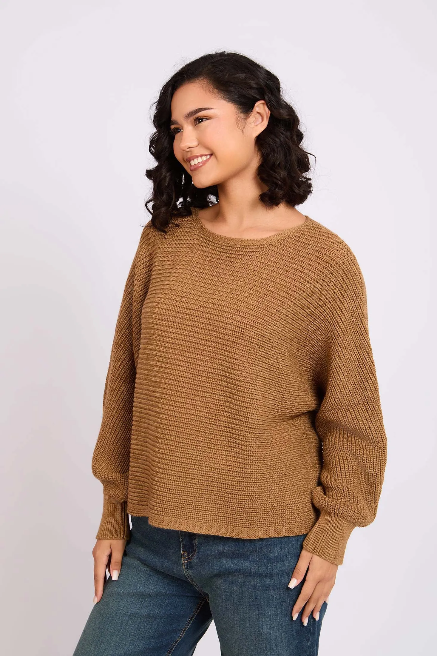 Women Pullover Oversize Cropped Beige