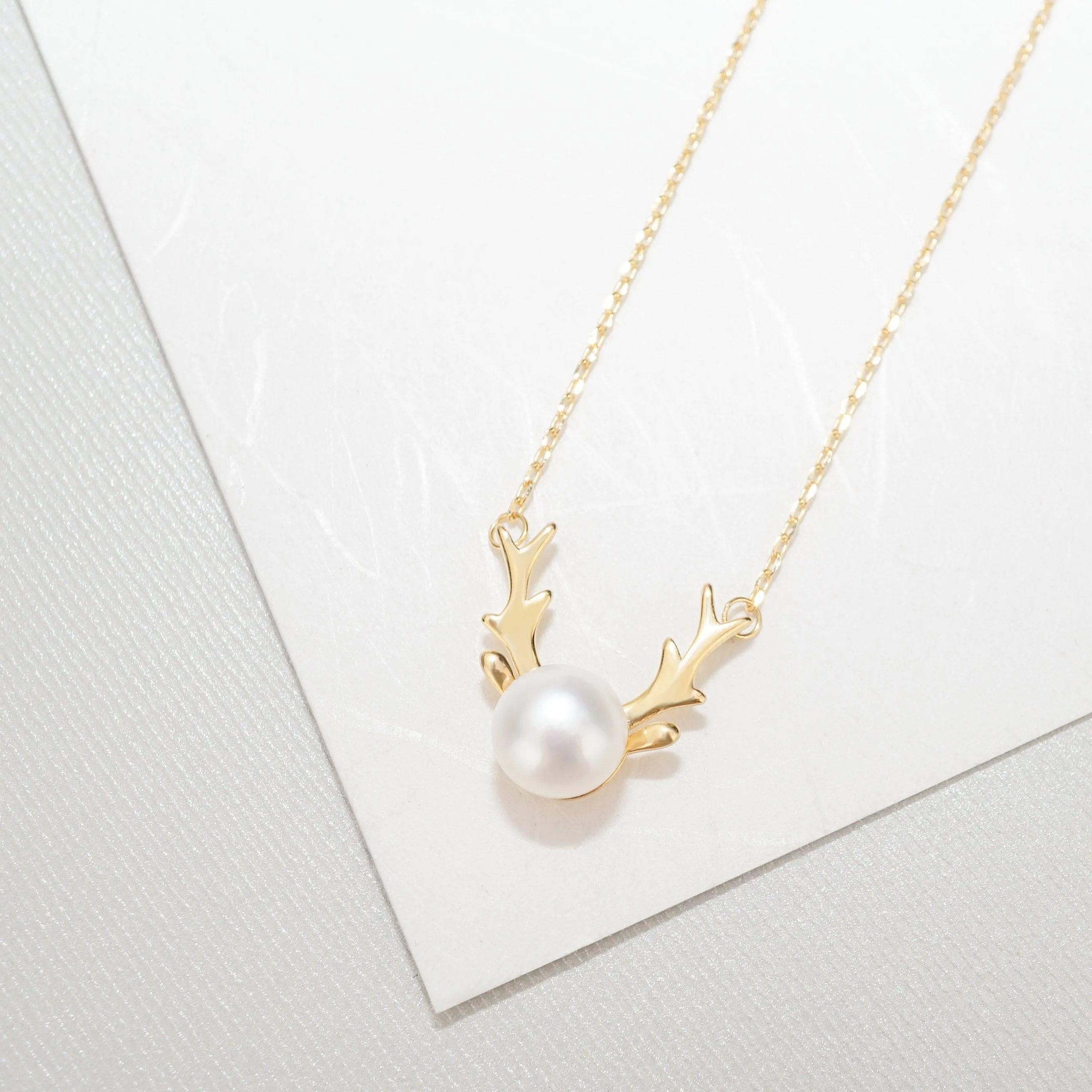 Wonderland Freshwater Pearl Necklace WN00030